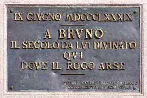 Il pregiudizio anticattolico è davvero duro a morire.