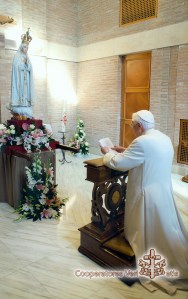 _021 Fulton Sheen Fatima 4